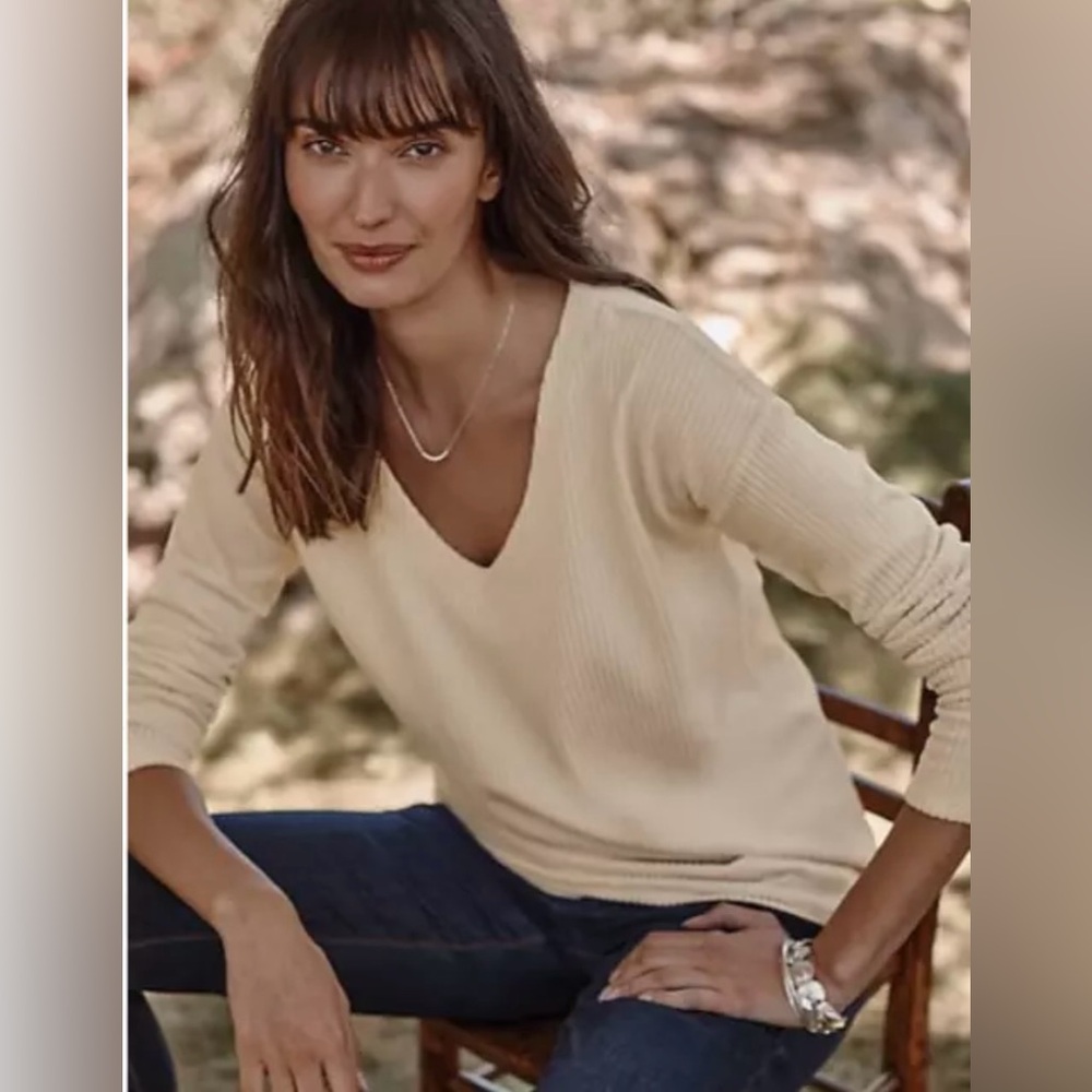 J Jill Ribbed Sweater Size  XL V-Neck Cozy Minimal Timeless Lightweight Oatmeal